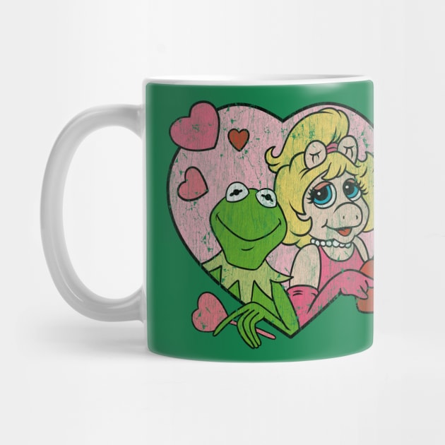 Distressed kermit and miss piggy by OniSide